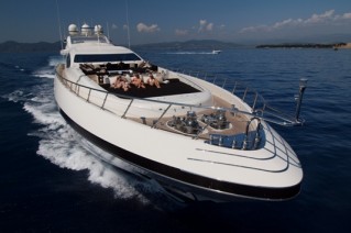 ZEUS - Foredeck